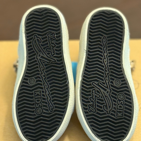 Vintage Havana Toddler Sneakers with Star & Zipper Detail NWT - Picture 4 of 5